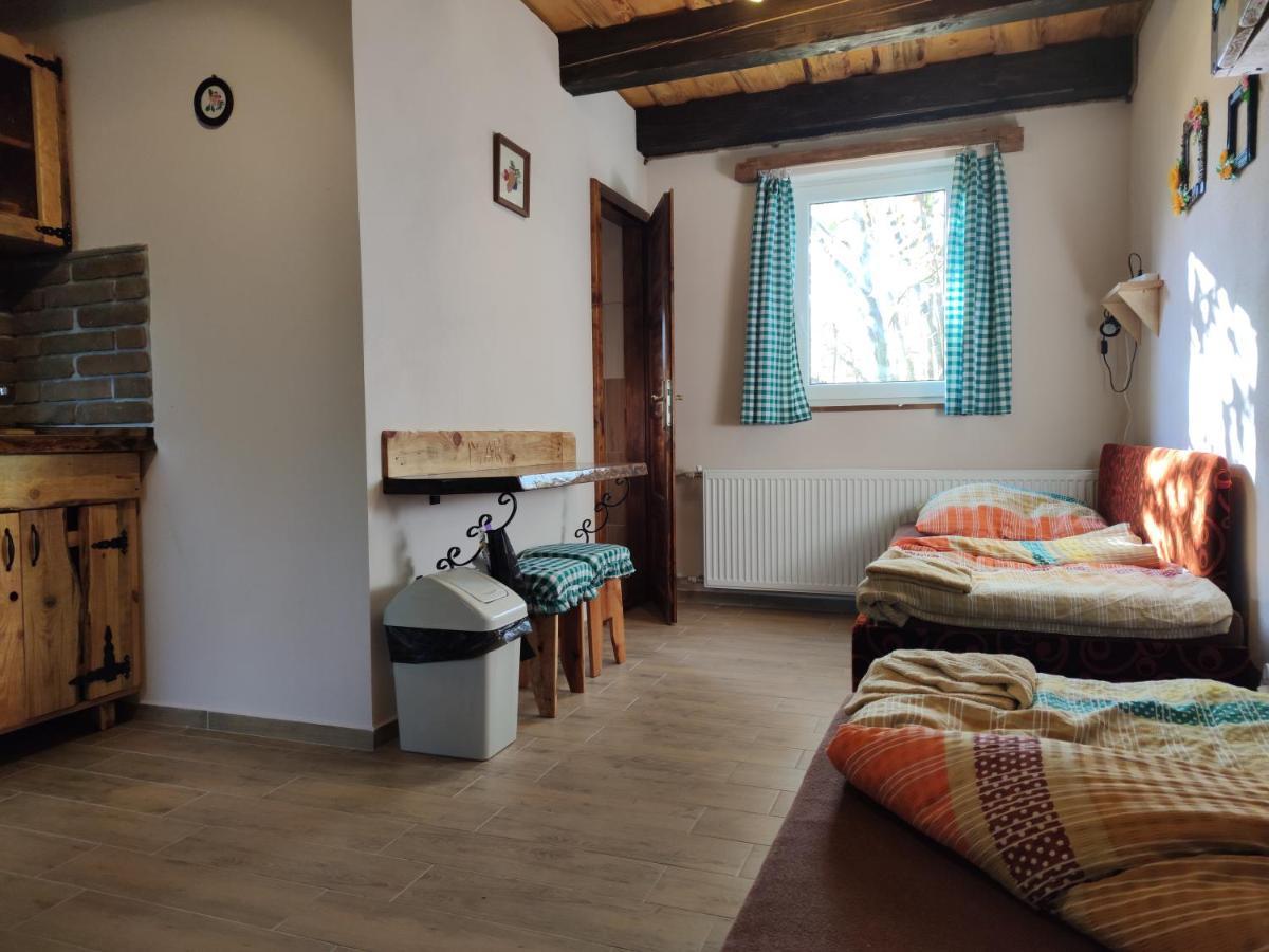 Andras Penzion Krásnohorské Podhradie Buitenkant foto