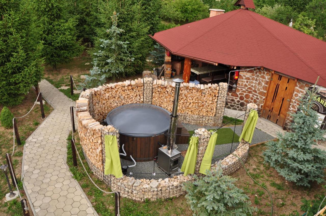 Andras Penzion Krásnohorské Podhradie Buitenkant foto