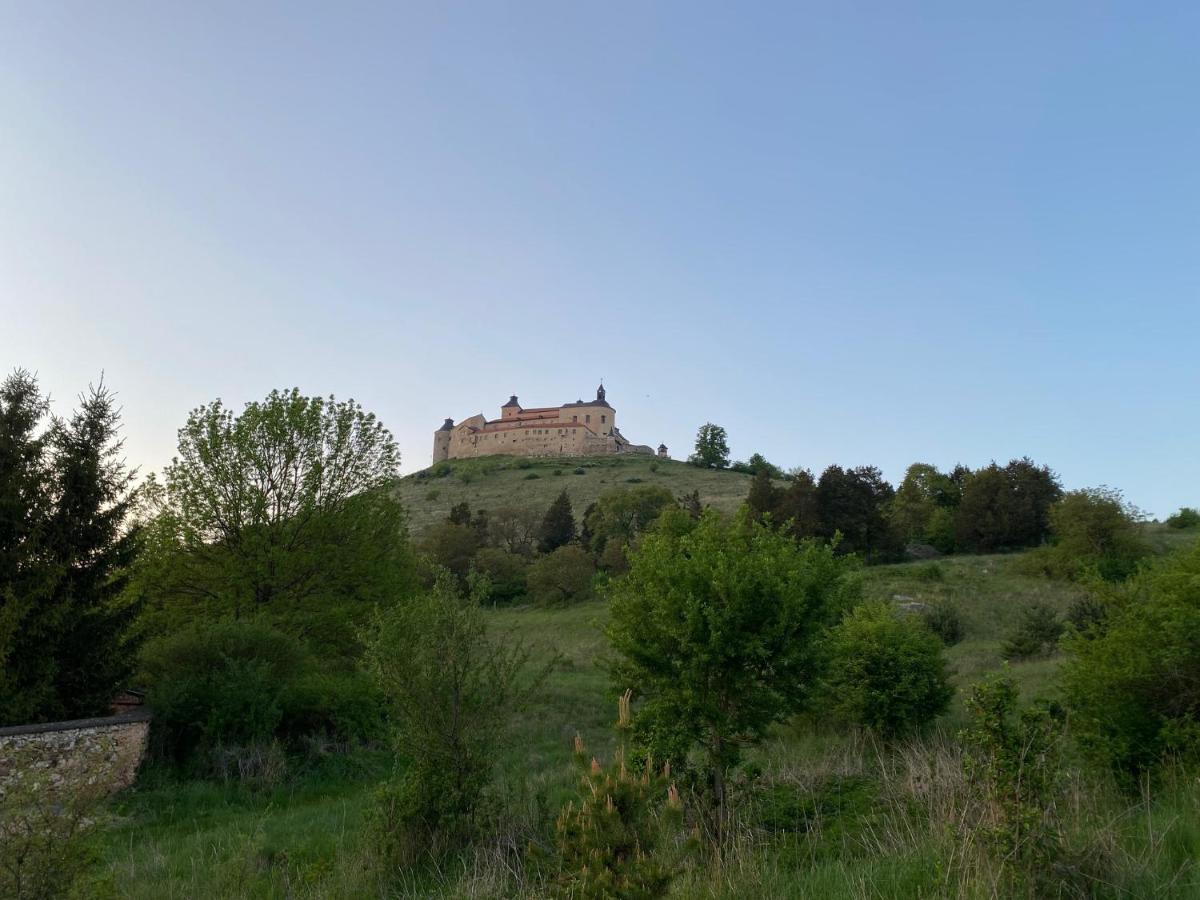 Andras Penzion Krásnohorské Podhradie Buitenkant foto