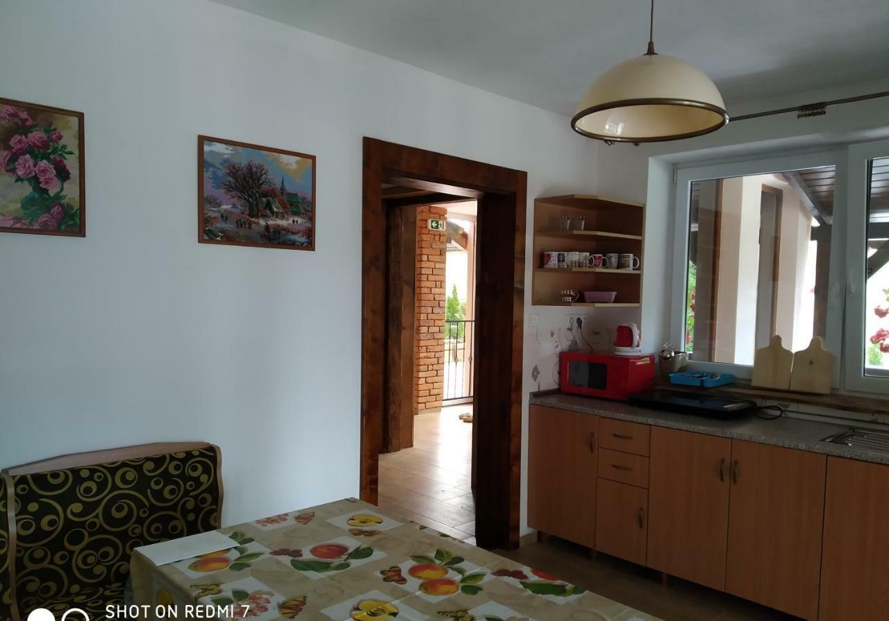 Andras Penzion Krásnohorské Podhradie Buitenkant foto